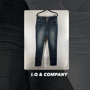 EUC I.Q. & Company Triple Button Jeans